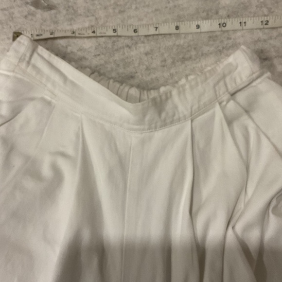 Katie Kime White Wide Leg Cropped Pants  with pockets . - Picture 4 of 8